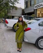 Ezzah 3Pc Lawn Embroidered - Image 2